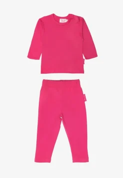 Organic Pink Basic Long-Sleeved T-Shirt & Leggings Bundle