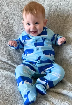 Organic Whale Waves Print Baby Gift Set